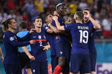 3-1. Paul Pogba celebra el tercer gol.