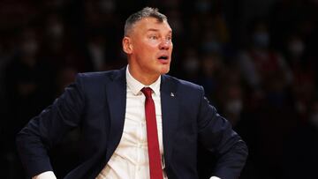 El entrenador del Barcelona, Sarunas Jasikevicius, valora la victoria en la pr&oacute;rroga de su equipo en casa del M&oacute;naco, en un encuentro taquic&aacute;rdico.