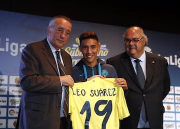 El Presidente del Villarreal Fernando Roig con Leo Suarez.