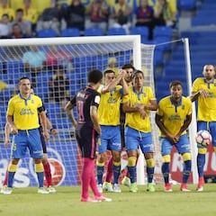 Los Mossos escoltarán al árbitro del Barcelona - Las Palmas