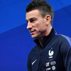 Koscielny dice adiós a Francia: "La victoria en el Mundial me hizo más daño que mi lesión"