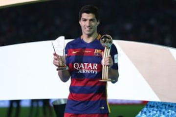 Delantero uruguayo del Barcelona. Cerró su gran 2015 con el premio al mejor jugador del Mundial de Clubes, donde fue goleador con cinco tantos.