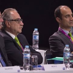 Salvador Mejía: "En otras ligas lo que se persigue es el lavado de dinero"