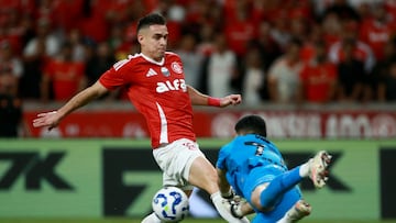 Borré, reprobado por su afición: sale abucheado ante Santos