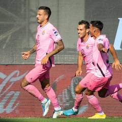 Joselu empieza a lo grande