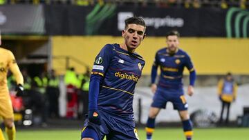 BODO, NORWAY - OCTOBER 21: AS Roma player Gonzalo Villar in action during the UEFA Europa Conference League group C match between FK Bodo/Glimt and AS Roma at Aspmyra Stadion on October 21, 2021 in Bodo, Norway. (Photo by Fabio Rossi/AS Roma via Getty Ima