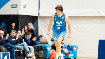 Héctor Alderete, ala-pívot del Movistar Estudiantes, celebra una canasta ante el Valladolid.