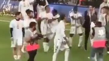 El baile de Mendy en los festejos que enloquece a los madridistas