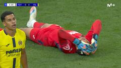 Pagaron 12 kilos por él: la pifia del portero más caro de la historia del Villarreal no se ve ni en infantiles