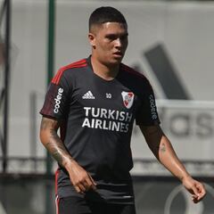 Gallardo explica la suplencia de Juanfer ante Boca Juniors