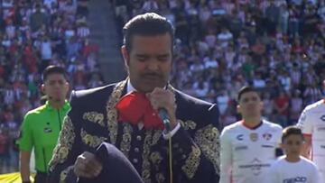 Chivas vs. Atlas: Las reacciones del error de Pablo Montero en el Himno Nacional