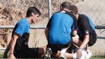 <b>CALVARIO. </b>Rafa Jordà se lesionó el pasado 5 de agosto ante el Bolton y aún no ha podido regresar.
