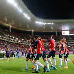 Chivas - Tijuana (2-1): Resumen del partido y goles