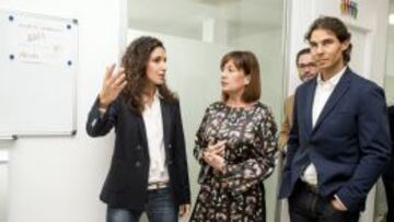 La presidenta del Gobierno balear, Francina Armengol y el tenista Rafa Nadal, junto a su novia, Xisca Perell&oacute;.
