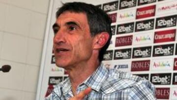 Alvarez: "Haremos sufrir al Barcelona, si ganamos estaremos en Champions"