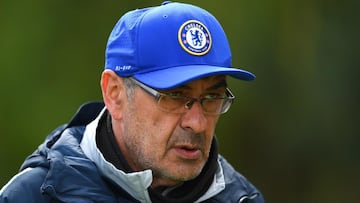 Sarri to sign Juve deal; Man United bid for Koulibaly - rumour mill