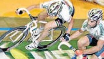 <b>PAREJA DE ORO. </b>Isaac Gálvez y Joan Llaneras en Gante.