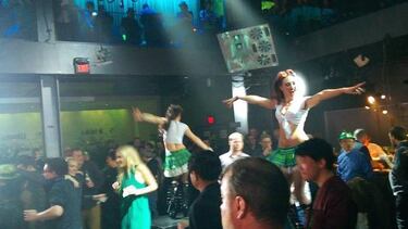 La fiesta Microsoft con strippers  enfada al mundo