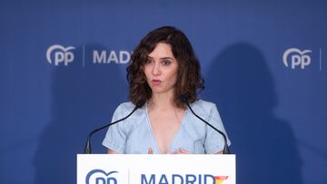 La presidenta de la Comunidad de Madrid y del PP de Madrid, Isabel Díaz Ayuso, ofrece una rueda de prensa tras la reunión del Comité Ejecutivo del PP de Madrid y de la Junta Directiva Autonómica, en la sede del PP, a 26 de julio de 2023, en Madrid (España). Ayuso ha alertado del "vergonzoso" acuerdo que asegura que va a llevar a cabo el presidente en funciones, Pedro Sánchez, para gobernar y ha reivindicado que el líder del PP, Alberto Núnez Feijóo, tiene "el mandato de las urnas" para formar gobierno. Así lo ha trasladado tras la reunión del Comité Ejecutivo del PP de Madrid y de la Junta Directiva Autonómica, después de los resultados de las elecciones del 23J.
26 JULIO 2023;MADRID;REUNIÓN EJECUTIVA DEL PP;JUNTA DIRECTIVA AUTONÓMICA
Alberto Ortega / Europa Press
26/07/2023