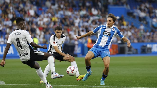 Petxarroman aterriza en el Depor con el pie cambiado