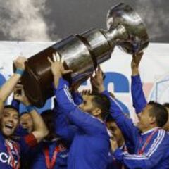 La U logra la Supercopa y una cuota de alivio para Lasarte