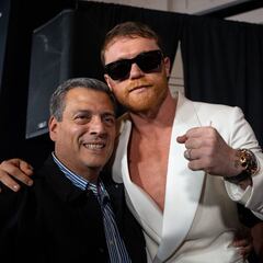 Sulaimán defiende a Canelo: “Es fácil estar con el campeón y abandonar al que pierde”