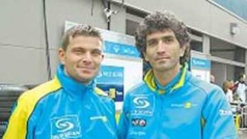 <b>PREPARADORES. </b>Maganzi y Bendinelli (derecha), en Australia.