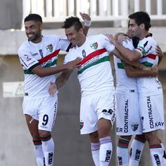 Palestino celebra ante San Luis con otro gol de Roberto Gutiérrez