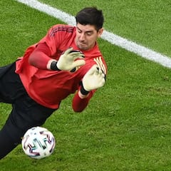 Courtois menosprecia a Martial