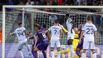 Florence (Italy), 22/08/2024.- Puskas Akademia's defender Wojciech Golla
(L) scores during the UEFA Europa Conference League play-offs leg 1 soccer match between ACF Fiorentina and Puskas Akademia at the at Artemio Franchi Stadium in Florence, Italy, 22 August 2024. (Italia, Florencia) EFE/EPA/CLAUDIO GIOVANNINI