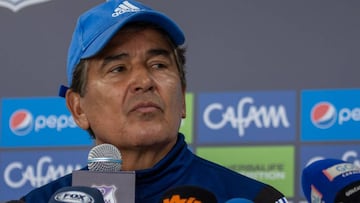 Jorge Luis Pinto en la rueda de prensa en la previa al clásico contra Nacional