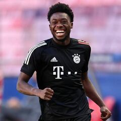 Alphonso Davies requests permission to return to Canada