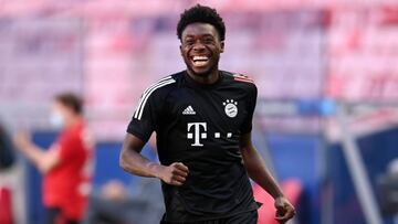 Alphonso Davies requests permission to return to Canada