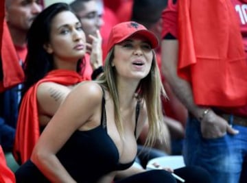 Las seguidoras de Albania más sexys