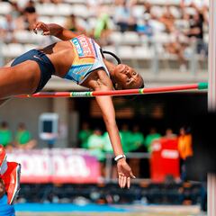 María Vicente, a ritmo de récord tras “meses muy difíciles”