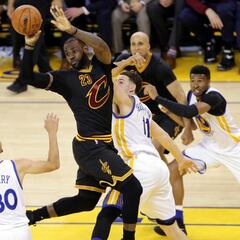 LeBron se queda en Cleveland: "No me voy a ningún otro sitio"