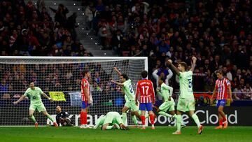Gol de Lamine para el Barcelona en el Metropolitano.