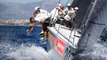 Segunda jornada de regatas para la clase Singular Kitchen Soto 40.