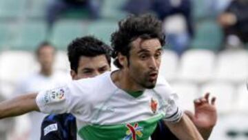 <b>RETIRADA.</b> Fernando Niño, jugador del Elche, ha anunciado hoy su retirada del fútbol activo el próximo 30 de junio, después de trece años como profesional.