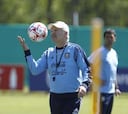 Sabella: "No disfruto siendo el técnico de la albiceleste"