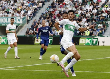 El Elche cierra el primer tercio de Liga en zona de descenso