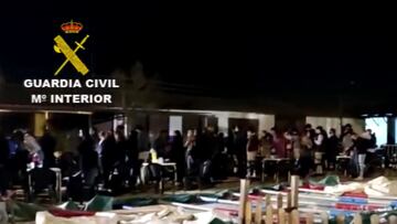 Desalojan una macrofiesta con 401 universitarios