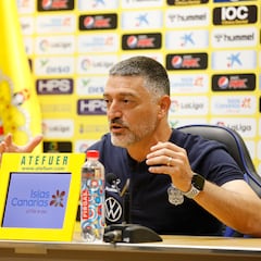 García Pimienta: “Juegue quién juegue, Las Palmas siempre da la cara”
