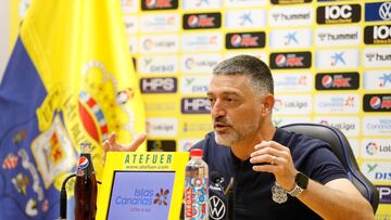 16/12/22 FUTBOL SEGUNDA DIVISION UD LAS PALMAS Rueda de prensa de Garcia Pimienta