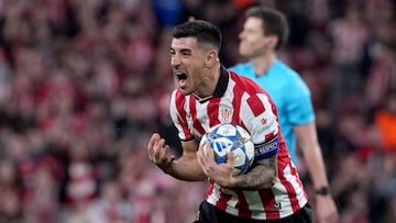 Athletic Bilbao's Spanish defender #17 Yuri Berchiche reacts during the UEFA Champions League league phase day 6 football match between Athletic Club Bilbao and Paris Saint-Germain (PSG) at San Mames Stadium in Bilbao on December 10, 2025. (Photo by Cesar MANSO / AFP)