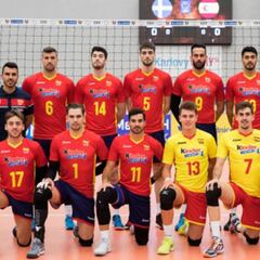 España arranca el Premundial con victoria ante Suecia