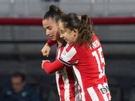 Momento del partido de la Liga F entre el Athletic y el Eibar.