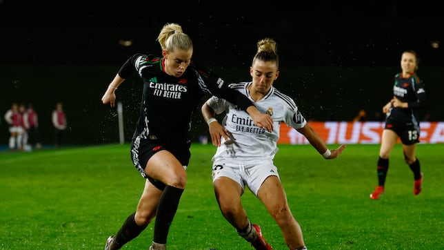 Irune Dorado, graduación exprés