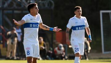 El jugador de Universidad Católica, Ignacio Saavedra, es fotografiado durante el partido de Primera División contra Huachipato.