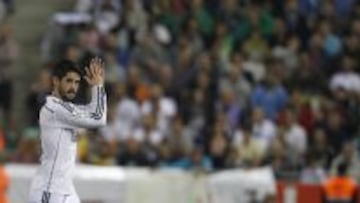 El Bernabéu pitó el cambio de Illarramendi por Isco